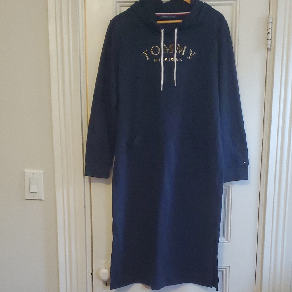 Tommy Hilfiger Navy Sweater Maxi Dress with Gold Logo